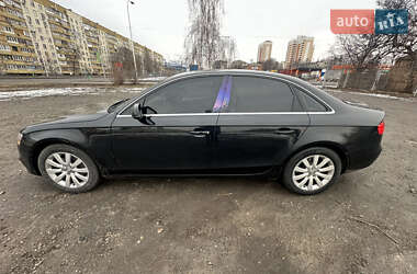 Седан Audi A4 2012 в 
