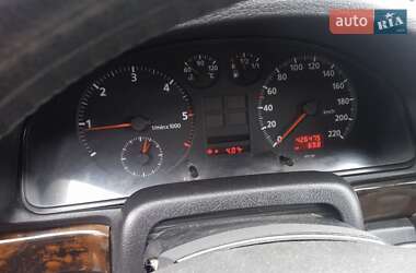 Універсал Audi A4 1996 в 