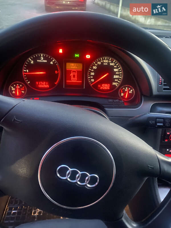 Универсал Audi A4 2002 в Львове