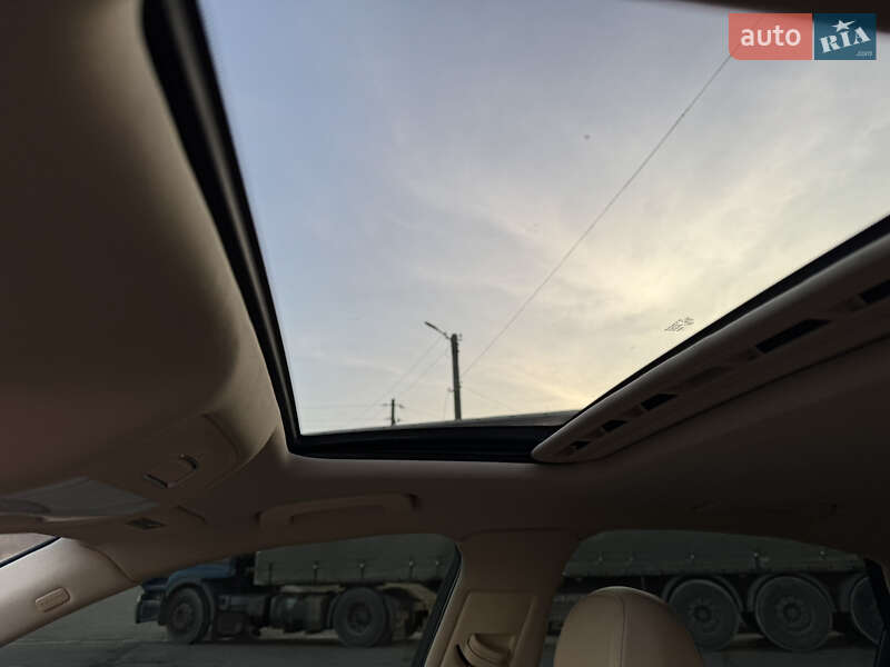 Седан Audi A4 2013 в Дрогобыче