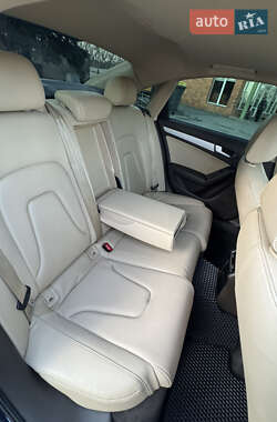 Седан Audi A4 2013 в 