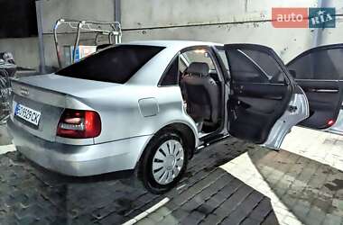 Седан Audi A4 1999 в 