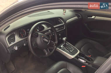Седан Audi A4 2012 в 