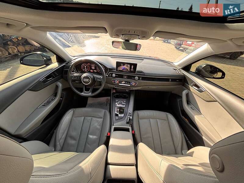 Седан Audi A4 2018 в Львове