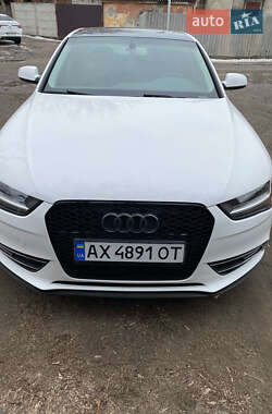 Седан Audi A4 2014 в Виннице