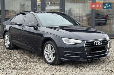 Седан Audi A4 2016 в 