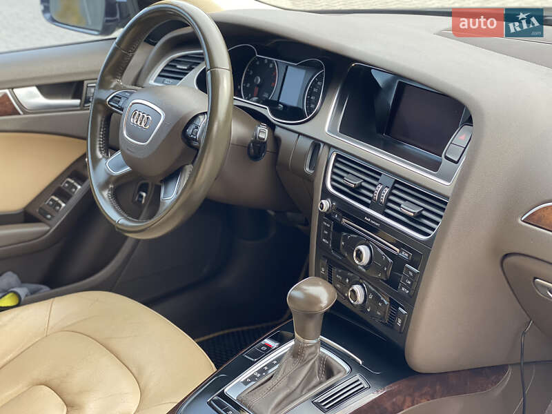 Седан Audi A4 2013 в Фастові