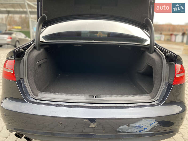 Седан Audi A4 2013 в Фастові