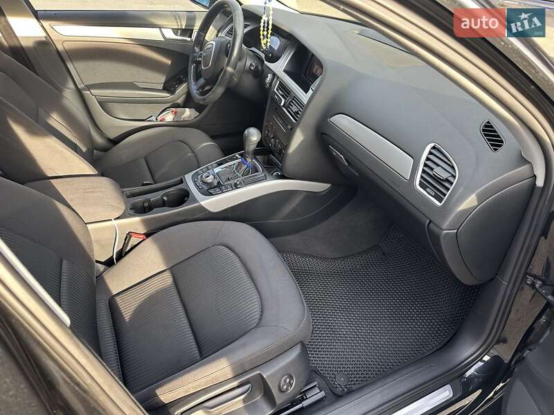 Универсал Audi A4 2010 в Ужгороде