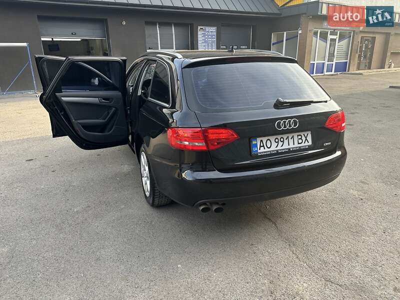Универсал Audi A4 2010 в Ужгороде