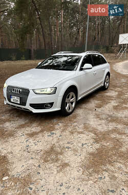 Универсал Audi A4 2013 в Киеве