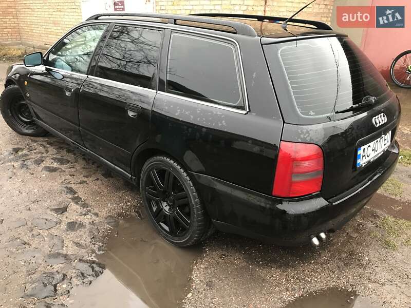 Универсал Audi A4 1997 в Владимире