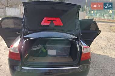 Седан Audi A4 2004 в 