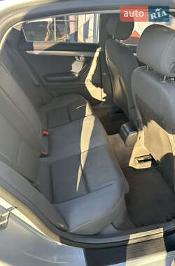 Седан Audi A4 2002 в Одессе