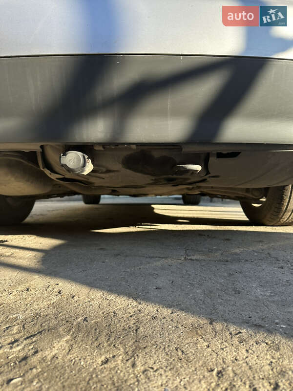 Седан Audi A4 2002 в Одессе