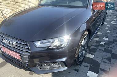 Седан Audi A4 2017 в 