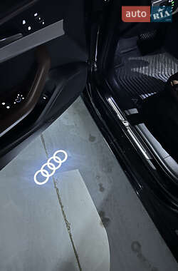 Седан Audi A4 2018 в 