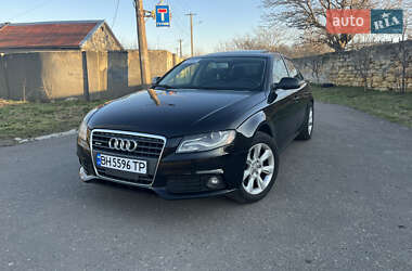 Седан Audi A4 2011 в Одесі