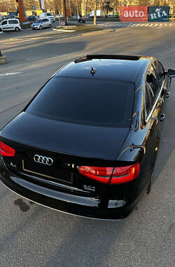 Седан Audi A4 2015 в Киеве