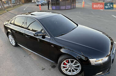 Седан Audi A4 2015 в Киеве