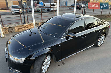Седан Audi A4 2015 в Киеве