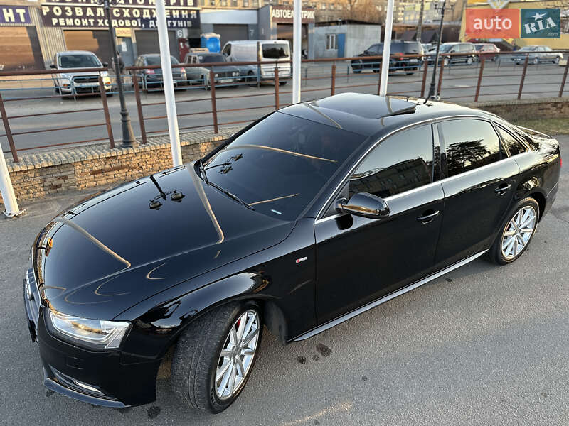 Седан Audi A4 2015 в Киеве