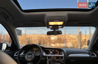 Седан Audi A4 2015 в Киеве