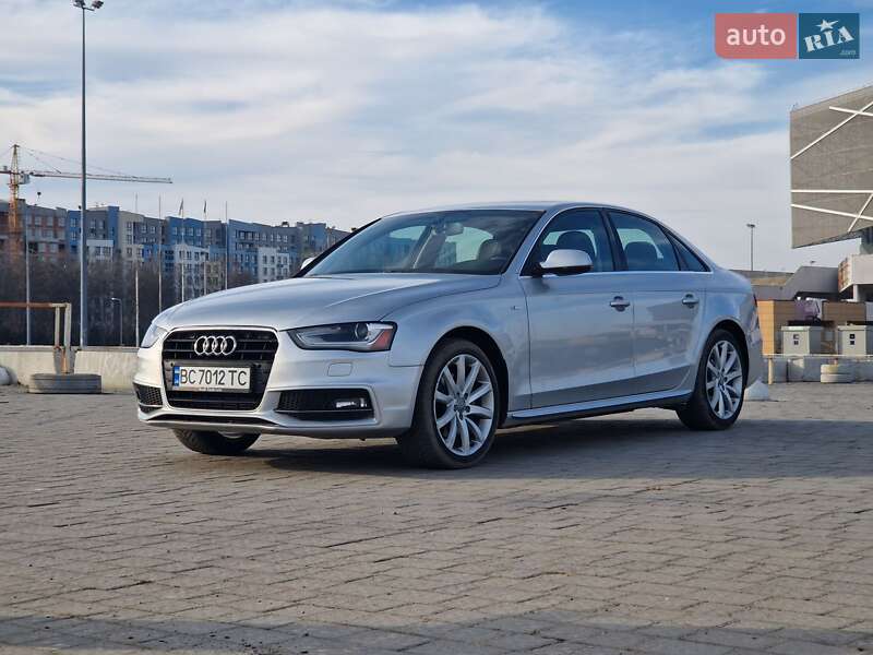 Седан Audi A4 2013 в Львове