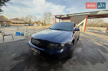 Седан Audi A4 1998 в 