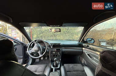 Седан Audi A4 1998 в 