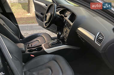 Седан Audi A4 2012 в Днепре
