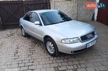 Седан Audi A4 1999 в Львове