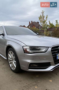 Седан Audi A4 2015 в 
