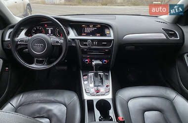 Седан Audi A4 2015 в 