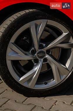 Универсал Audi A4 2020 в 