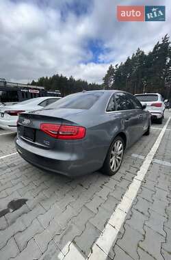 Седан Audi A4 2012 в Перемышлянах