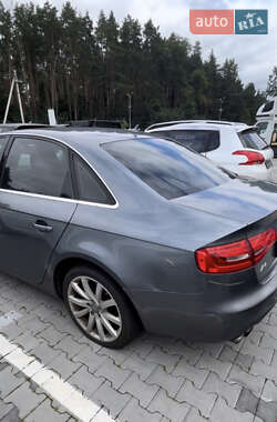 Седан Audi A4 2012 в Перемышлянах