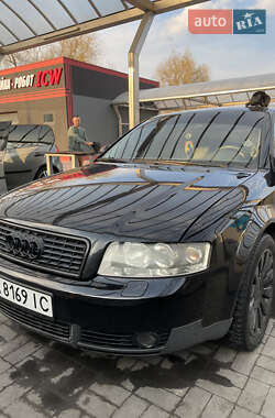 Седан Audi A4 2001 в Ровно