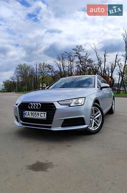 Універсал Audi A4 2016 в Києві