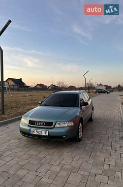 Универсал Audi A4 2001 в Здолбунове