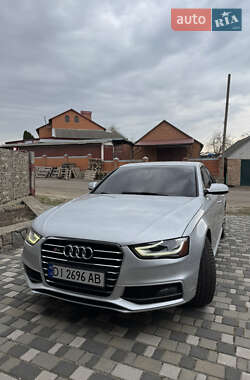 Седан Audi A4 2014 в Полтаві