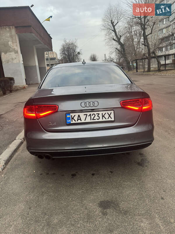 Седан Audi A4 2014 в Черкассах