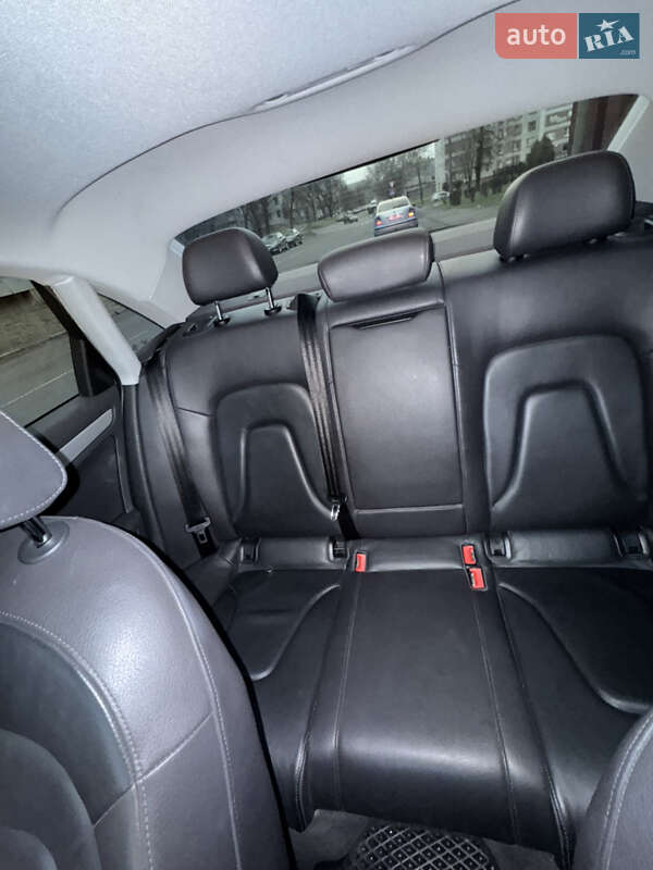 Седан Audi A4 2014 в Черкассах