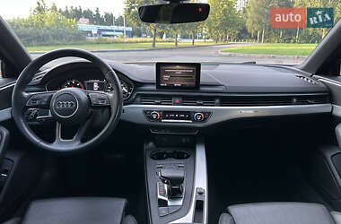 Седан Audi A4 2017 в 