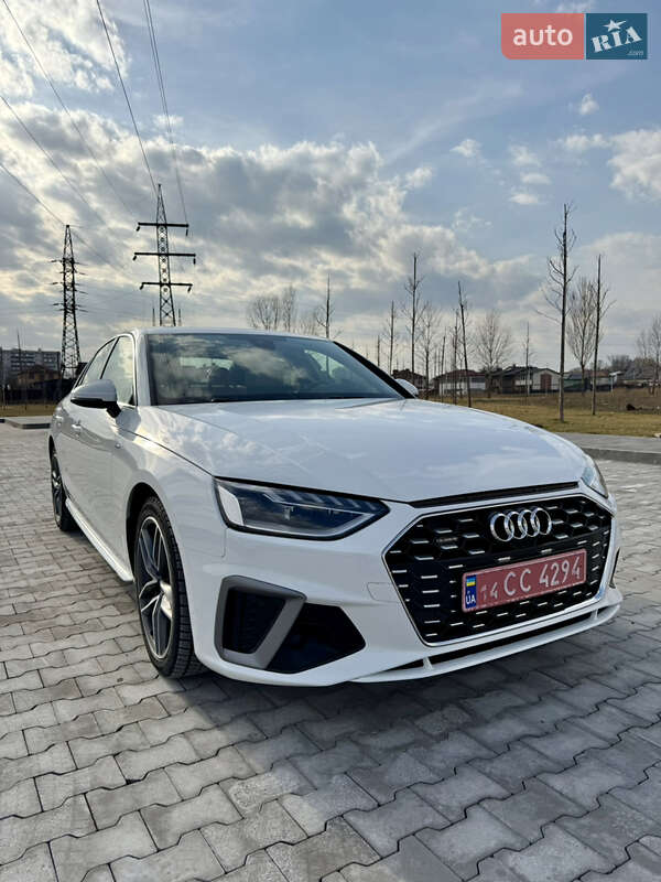 Седан Audi A4 2020 в Киеве
