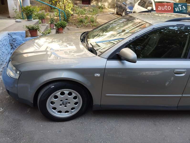 Универсал Audi A4 2002 в Николаеве