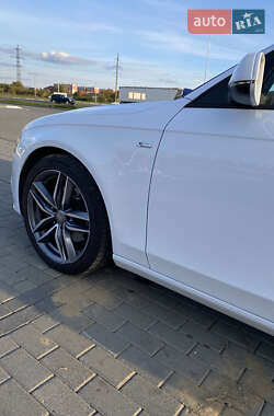 Универсал Audi A4 2013 в 