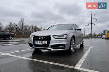 Седан Audi A4 2015 в Киеве