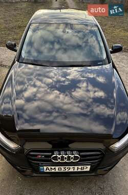 Седан Audi A4 2013 в Житомире