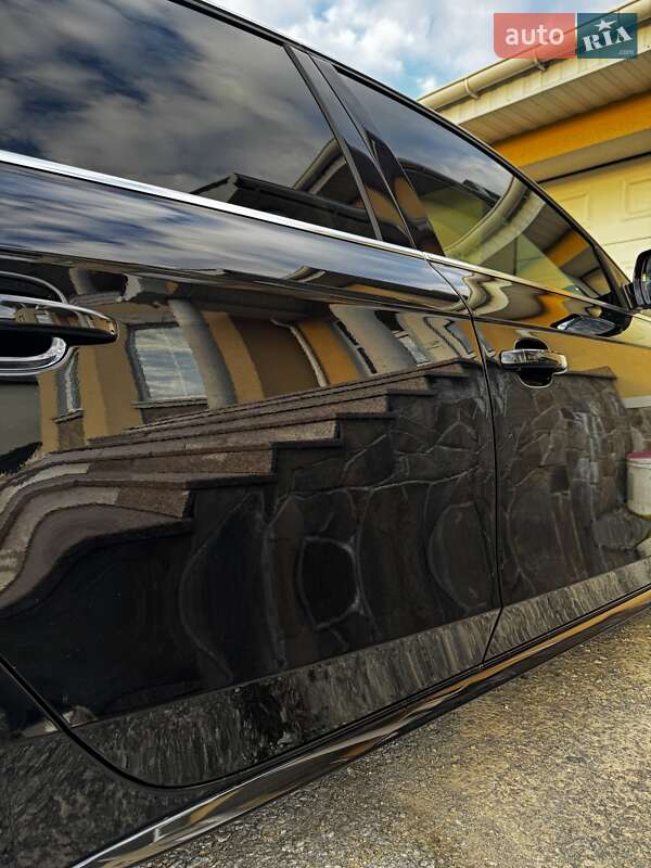 Седан Audi A4 2013 в Житомирі